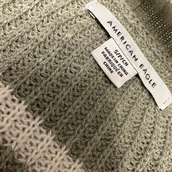 American Eagle Striped Cardigan - Picture 6 of 6